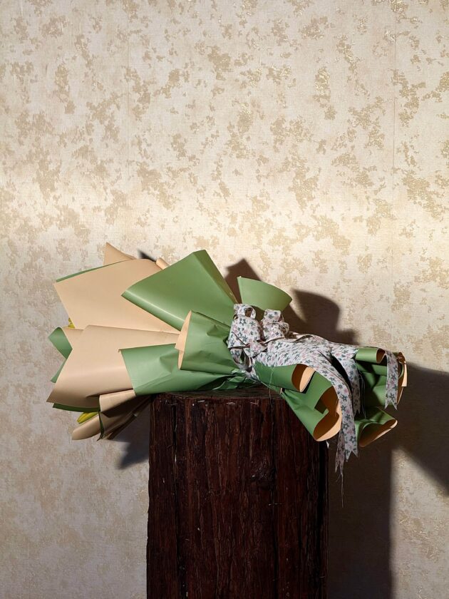 Golden Sunrise Bouquet - Image 3