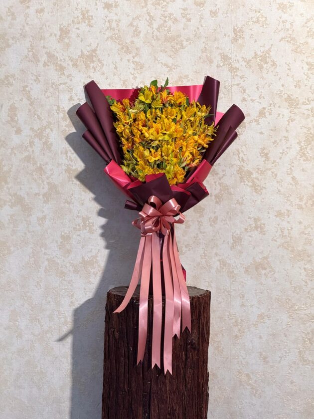 Golden Glow Bouquet