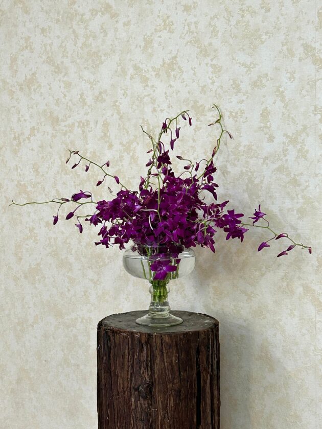 Orchid Elegance Vase - Image 3