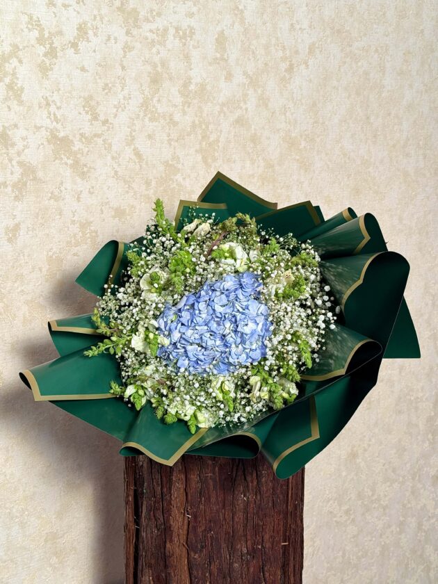 Serene Azure Bouquet - Image 2