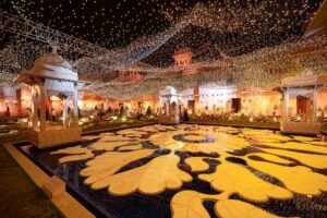 bollywood-themed-sangeet-decoration