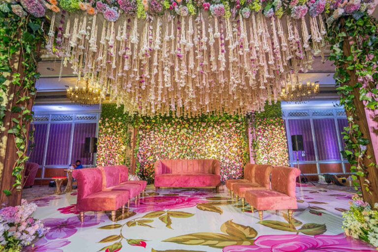 reception-hall-flower-arrangements